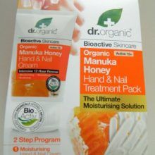 manuka handcream and gloves