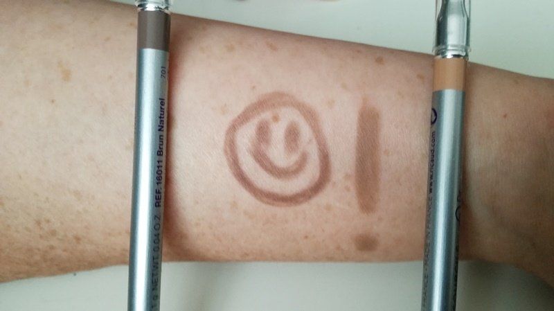 Dr. Pierre Ricaud: make-up, nagellak en haarverzorging- Review 5 swatch wenkbrauwpotloden