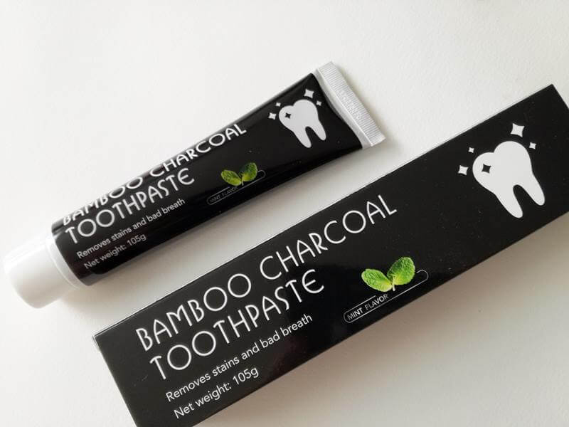Tanden Bleken met Activated Charcoal- Tandpasta, Poeder en Whitening Strips 5 charcoal toothpaste