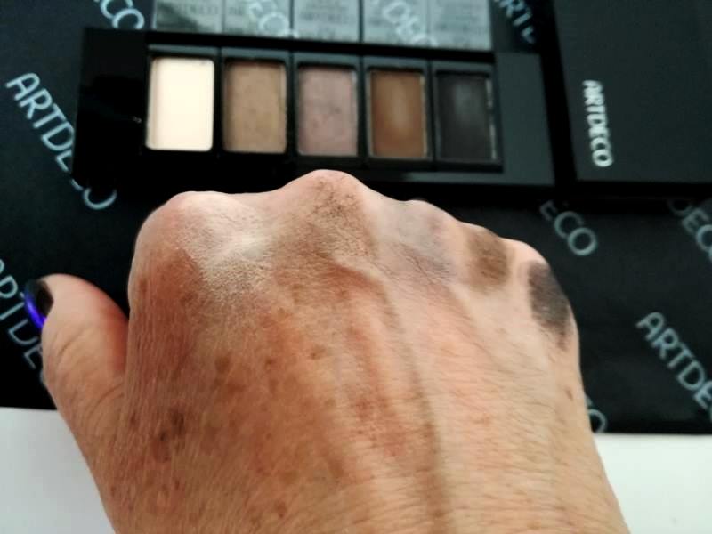 Oogschaduw magneetjes van ArtDeco, handig! Review & Look 5 artdeco swatches