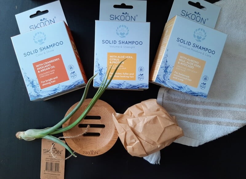 Review SKOON SOLID SHAMPOO- 100% natuurlijk gecertificeerde en plasticvrije shampoo bars 3 skoon Review SKOON SOLID SHAMPOO- 100% natuurlijk gecertificeerde en plasticvrije shampoo bars