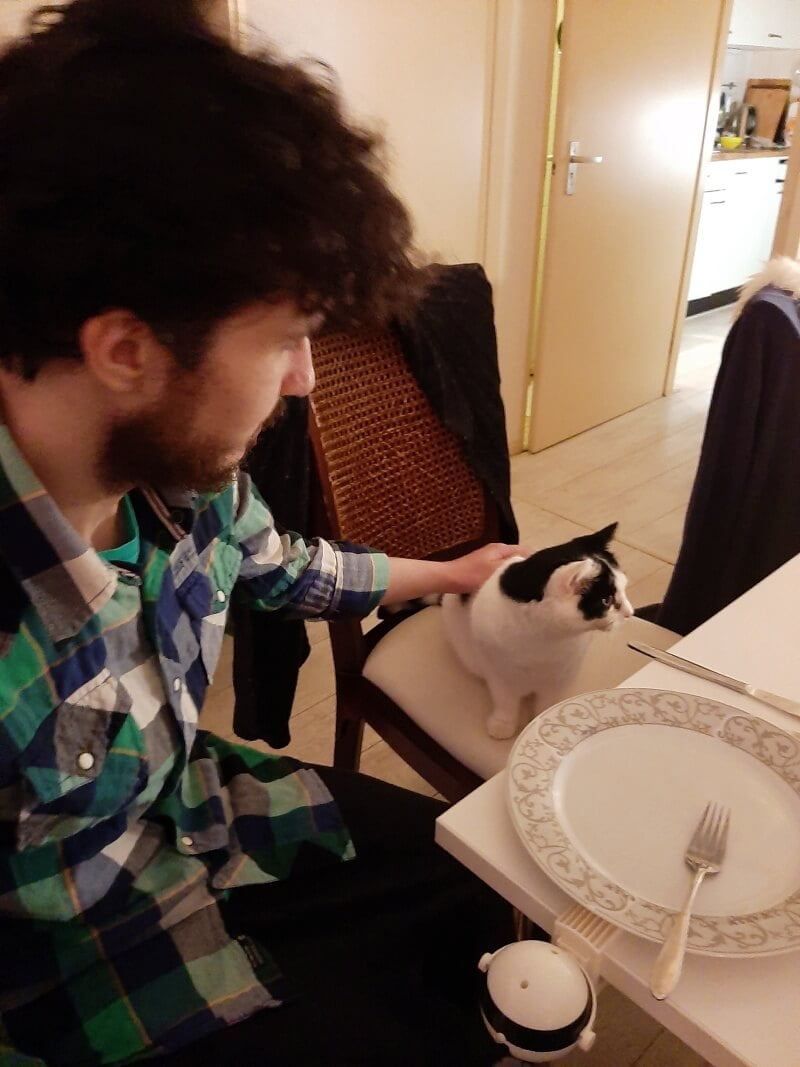 KeeK op de WeeK 52- Marie aan de Kerstdis, een Vochtig Konijntje, Boomstronk Taart en goede Voornemens... 7 kerstdis KeeK op de WeeK 52- Marie aan de Kerstdis, een Vochtig Konijntje, Boomstronk Taart en goede Voornemens...