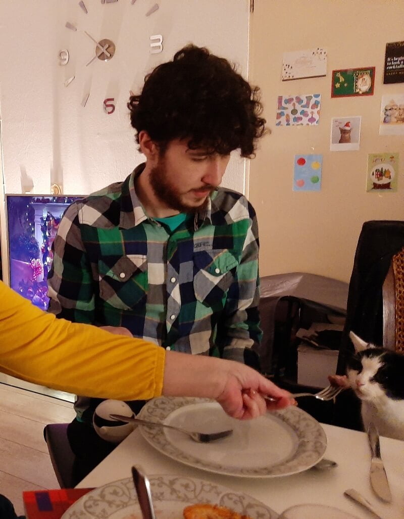 KeeK op de WeeK 52- Marie aan de Kerstdis, een Vochtig Konijntje, Boomstronk Taart en goede Voornemens... 9 kerstdis KeeK op de WeeK 52- Marie aan de Kerstdis, een Vochtig Konijntje, Boomstronk Taart en goede Voornemens...