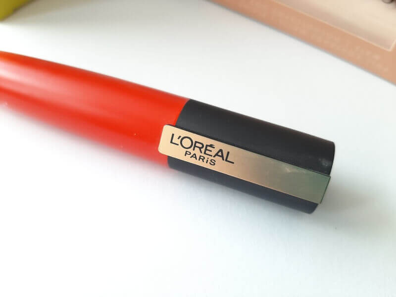 De Mooiste Lipsticks die Goed blijven zitten én Comfortabel aanvoelen! 3 Rouge Signature lipsticks van L'Oréal Paris De Mooiste Lipsticks die Goed blijven zitten én Comfortabel aanvoelen!