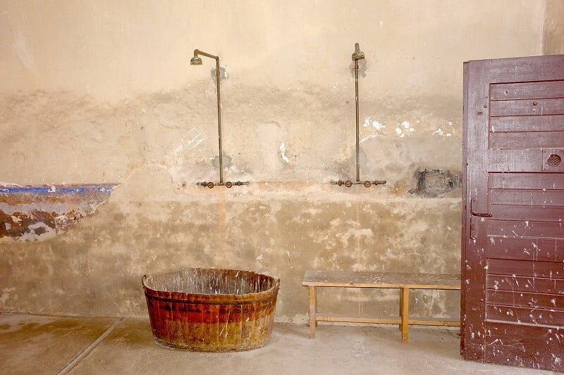 Is het wel verstandig om iedere dag te douchen in verband met ons afweersysteem? 7 douchen Is het wel verstandig om iedere dag te douchen in verband met ons afweersysteem?